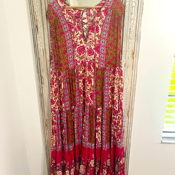 Free People Dresses & Skirts - Free people floral maxi dress.